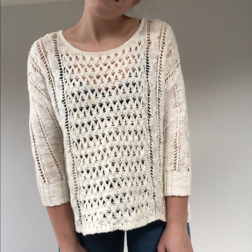 American Eagle white crotchet sweater